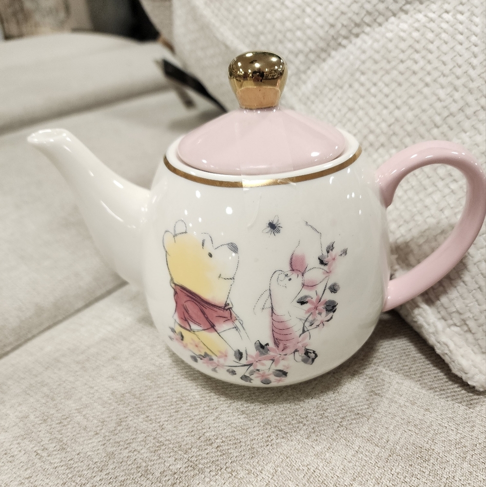 Vintage Winnie The Pooh and Piglet Tea Pot